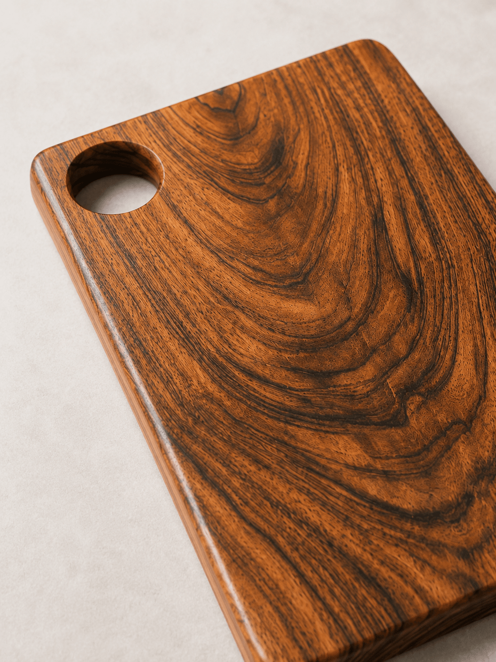 Premium Babla Wood Chopping Board with Handle | 15 × 9 × 1 Inch - KathValo